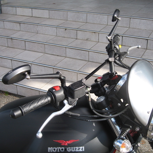Moto guzzi v7 scrambler nera 2012  (7)