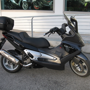 Gilera nexus 500 nero 2005 (1)