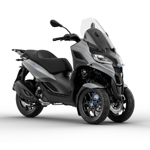 Piaggio mp3 310 sport grigio mercurio 3 4 ant dx acc 1100x618