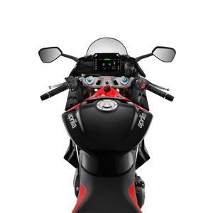 Aprilia rs 660 factory 4