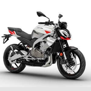 Aprilia tuono 457 (5)