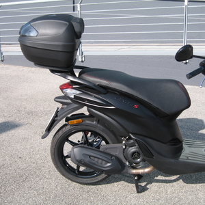 Piaggio liberty 50 s nero opaco 2024 (3)
