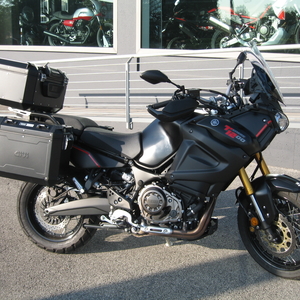 Yamaha supertenere ze 1200 nera 2020(1)