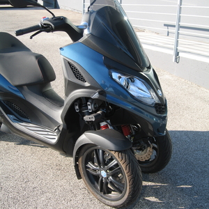Piaggio mp3 300 sport blu petrolio 2023 (2)
