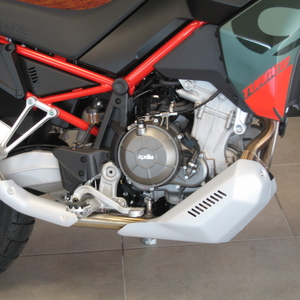 Aprilia tuareg 660 tornado green (4)