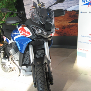 Moto guzzi stelvio aras duecento tributo (3)