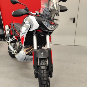 Aprilia tuareg 660 hailstorm white (4)
