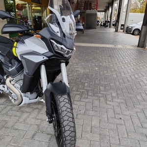 Moto guzzi stelvio demo nero vulcano (3)