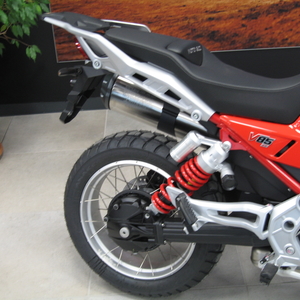 Moto guzzi v85 tt rosso fuji (4)