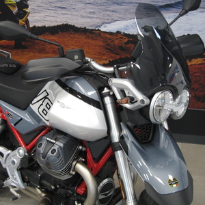 Moto guzzi v85 tt grigio tambora  (6)