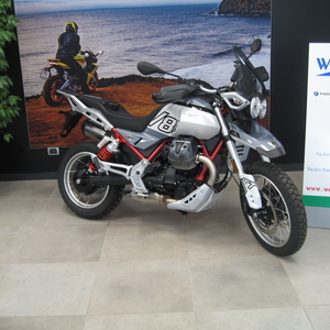 Moto guzzi v85 tt grigio tambora  (2)