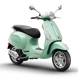 Primavera 125 verde amabile 3 4 ant dx