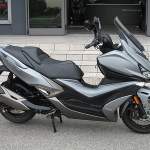 Kymco xciting 400s grigio antracite opaco 2021 (1)