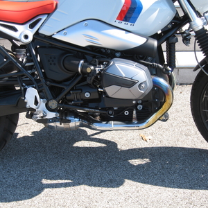 Bmw r nine t urban gs 1200 bianco 2022 (3)