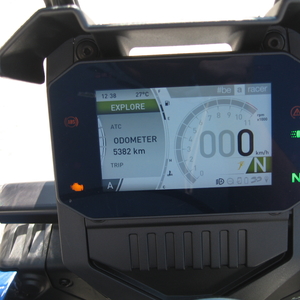 Aprilia tuareg 660 evocative bianco azzurro 2023 (6)