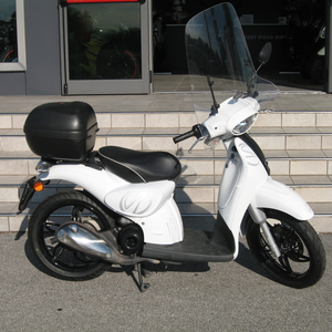 Aprilia scarabeo 50 street 2t bianco 2017 (1)